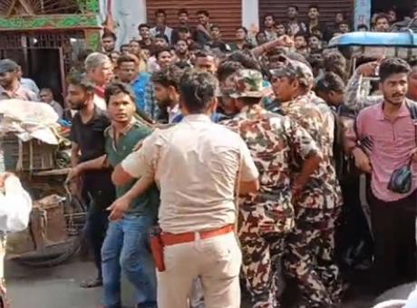 Coaching Institute of Khan Sir in Patna Vandalised; Three Arrested